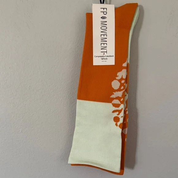 Free People Movement Colorblock Buti Tall Socks OS - Picture 3 of 7